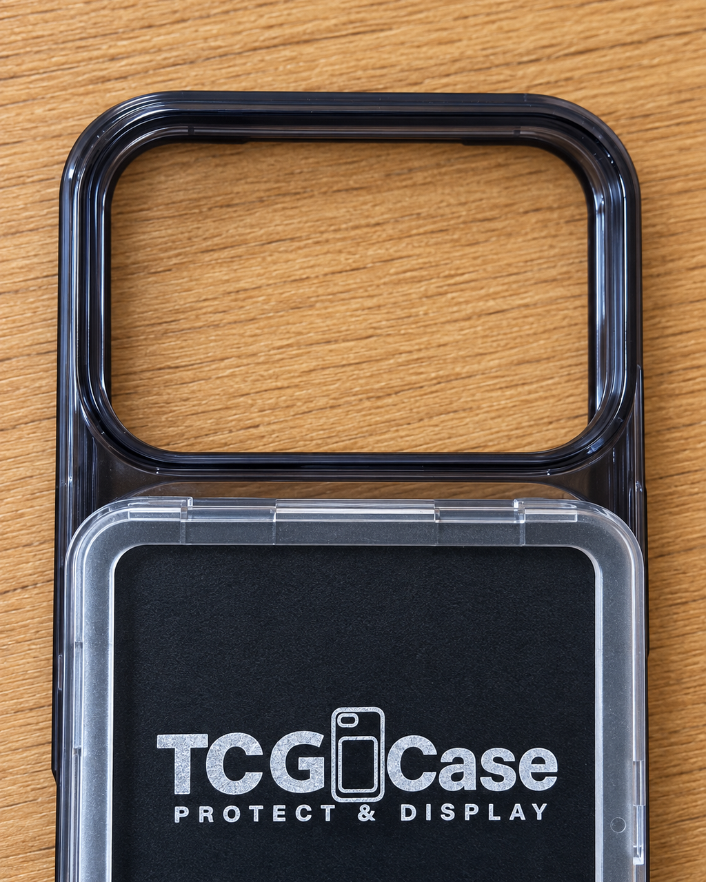 Smoke Black case – frame and clear card pocket